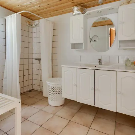Annamie - 650m From The Sea By Interhome Holiday home