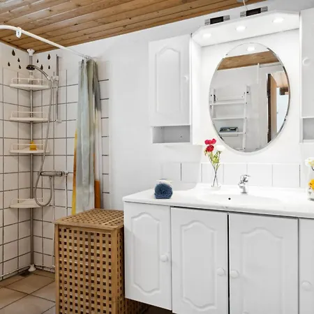 Annamie - 650m From The Sea By Interhome Feriehus *